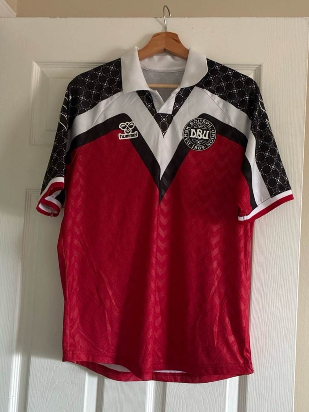 Hummel Men’s Red, Black & White V‑Neck Football Jersey
